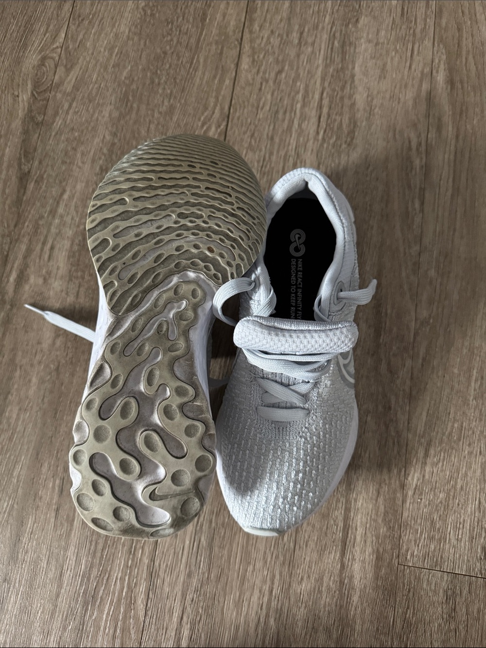 Women’s Nike React Infinity Flyknit shoes - Picture 4 of 5
